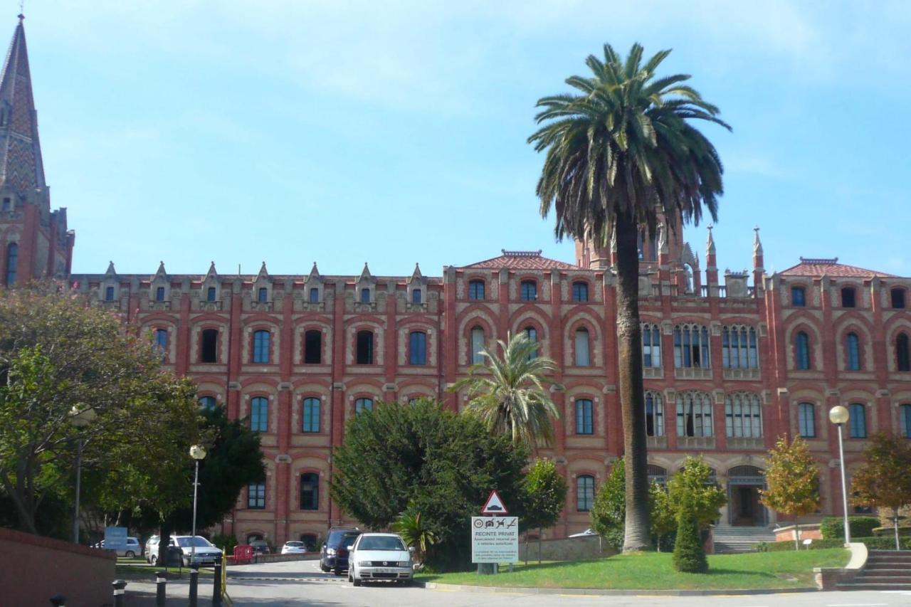 New! Apartment In Sarria Near Metro Barcelona Exterior foto
